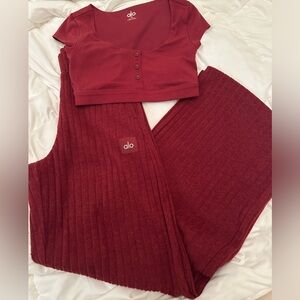 Alo Yoga Ribbed Top Wide Leg Take Comfort Pants Set Cranberry XS